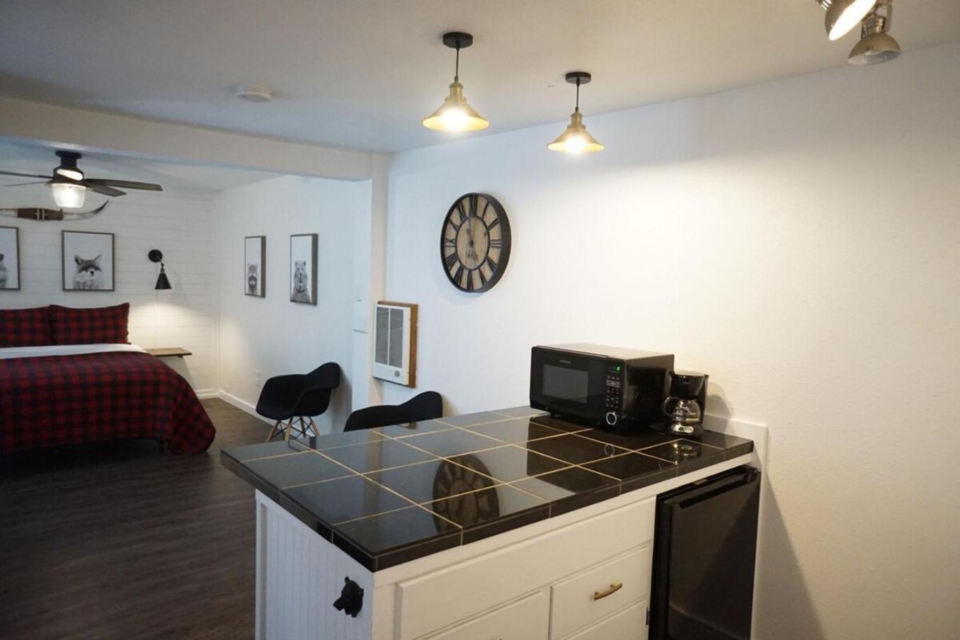 Bear Cave- Pet Friendly Suite In Shaver Lake Exteriér fotografie