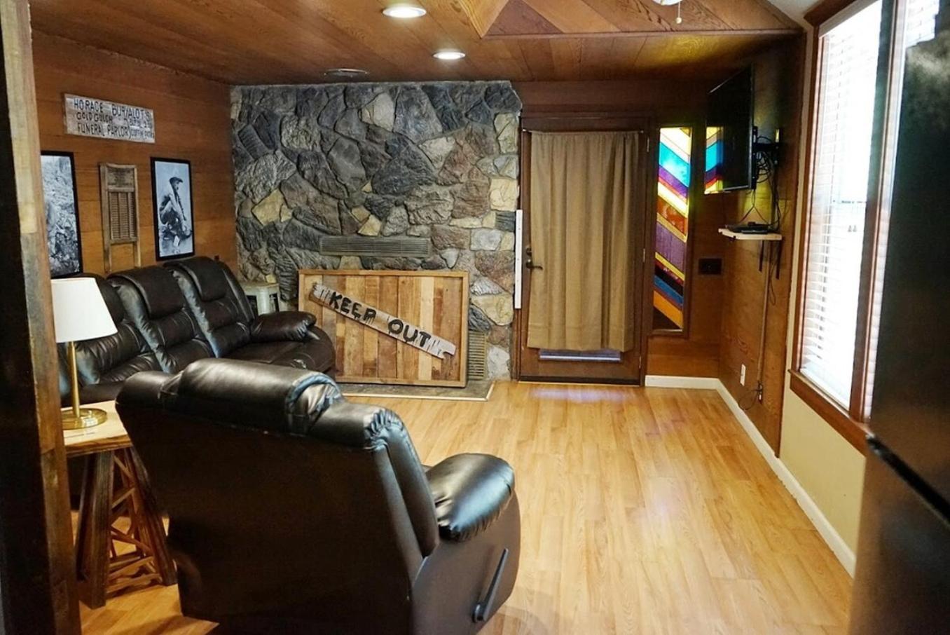 Bear Cave- Pet Friendly Suite In Shaver Lake Exteriér fotografie