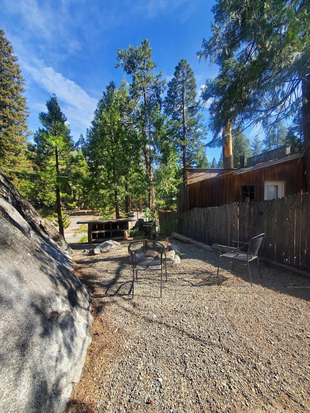 Bear Cave- Pet Friendly Suite In Shaver Lake Exteriér fotografie