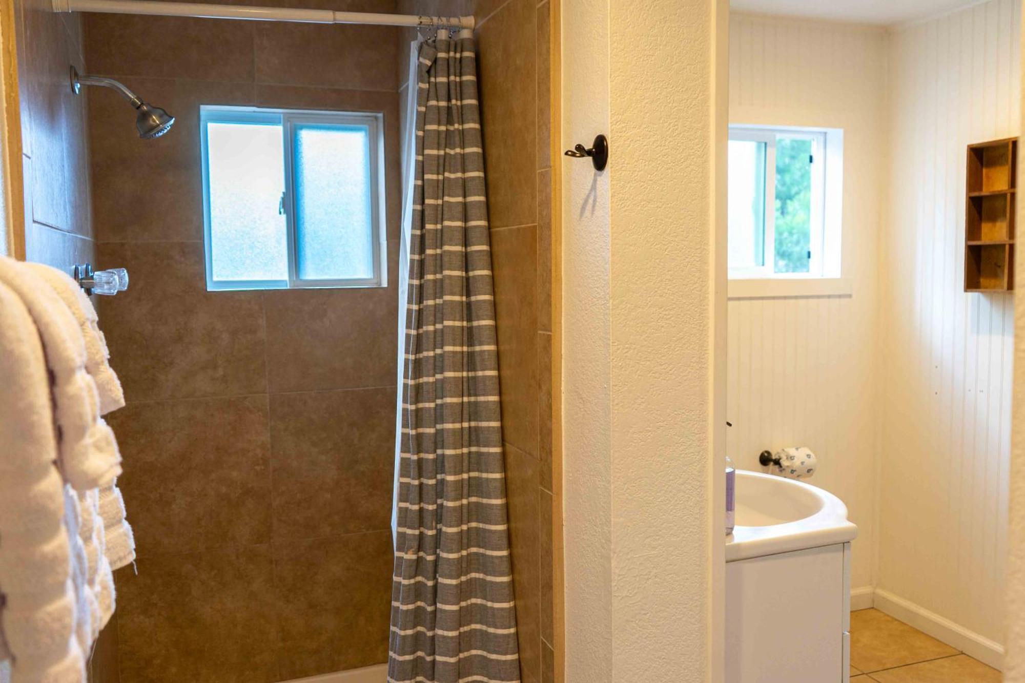 Bear Cave- Pet Friendly Suite In Shaver Lake Exteriér fotografie