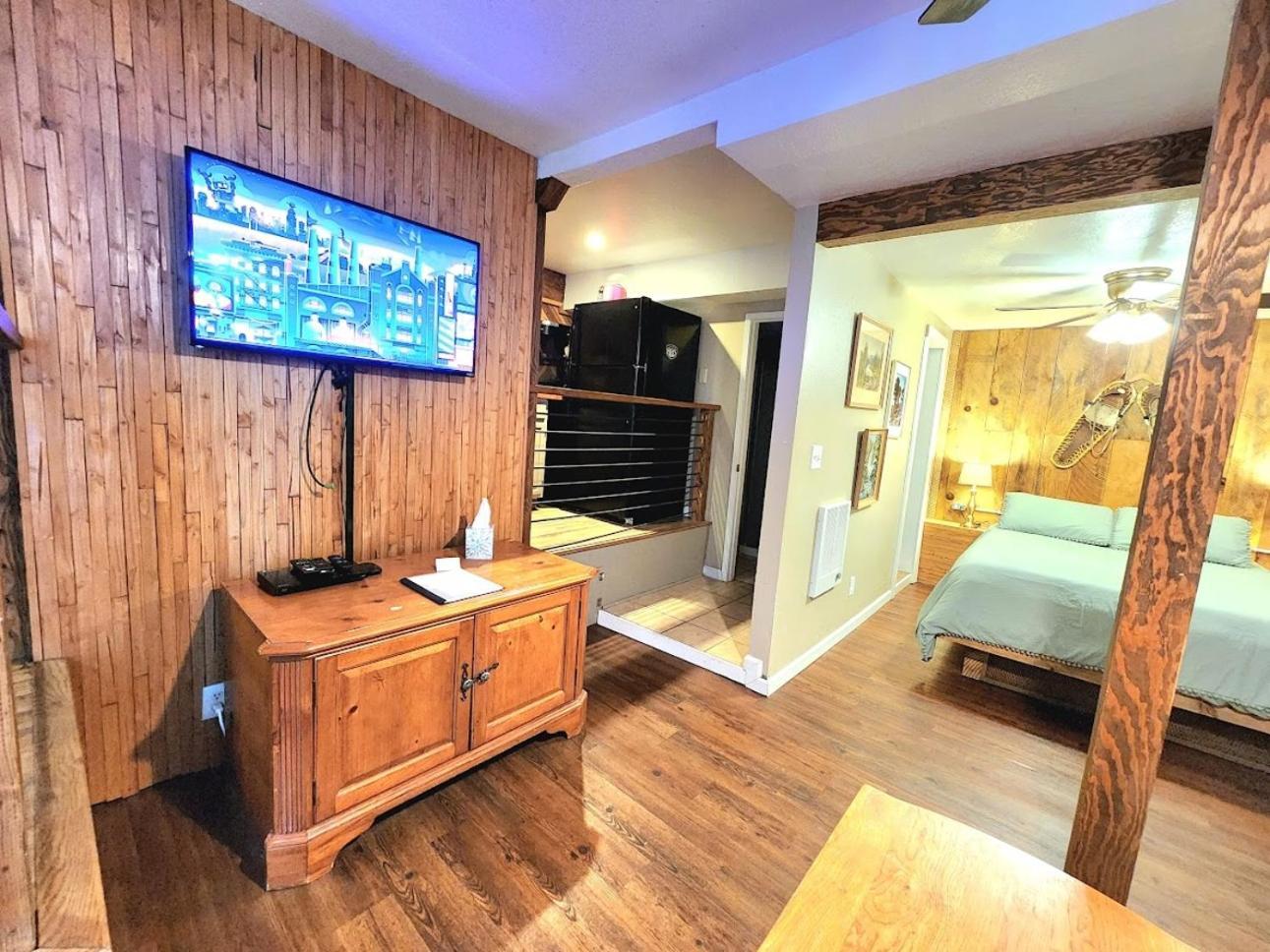 Bear Cave- Pet Friendly Suite In Shaver Lake Exteriér fotografie